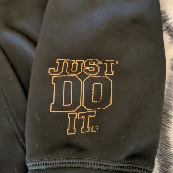 Nike Hoodie - Picture 3 of 5